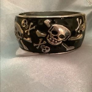 Skull Bracelet in Black and Silver